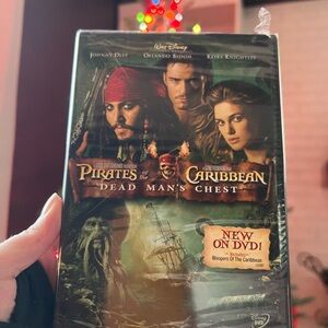 Pirates of the Caribbean Dead Man’s Chest DVD